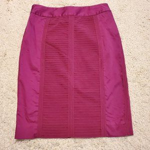 White House Black Market Fuchsia Pencil Skirt Size 4